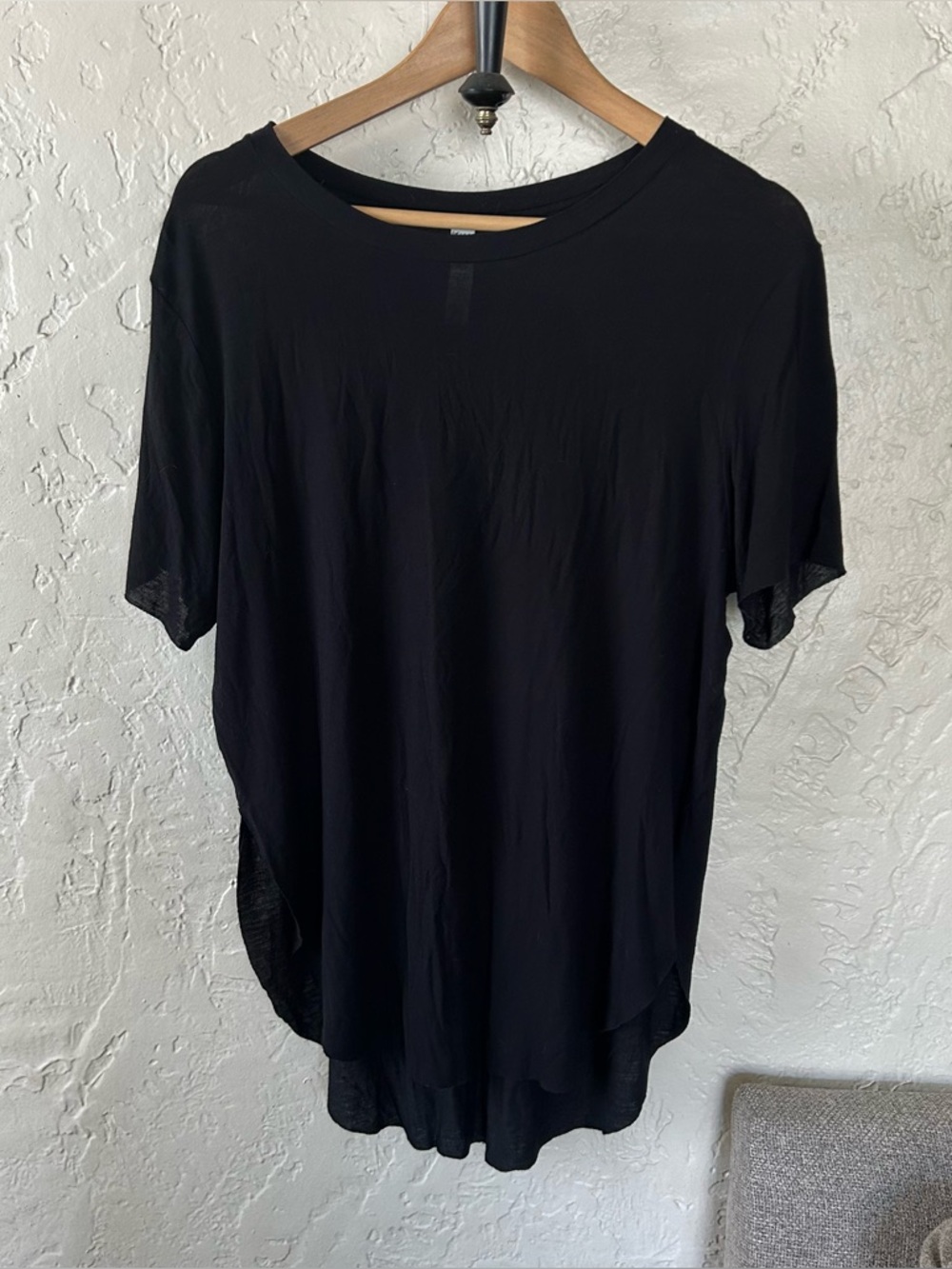 ALO Yoga Lightweight T-Shirt